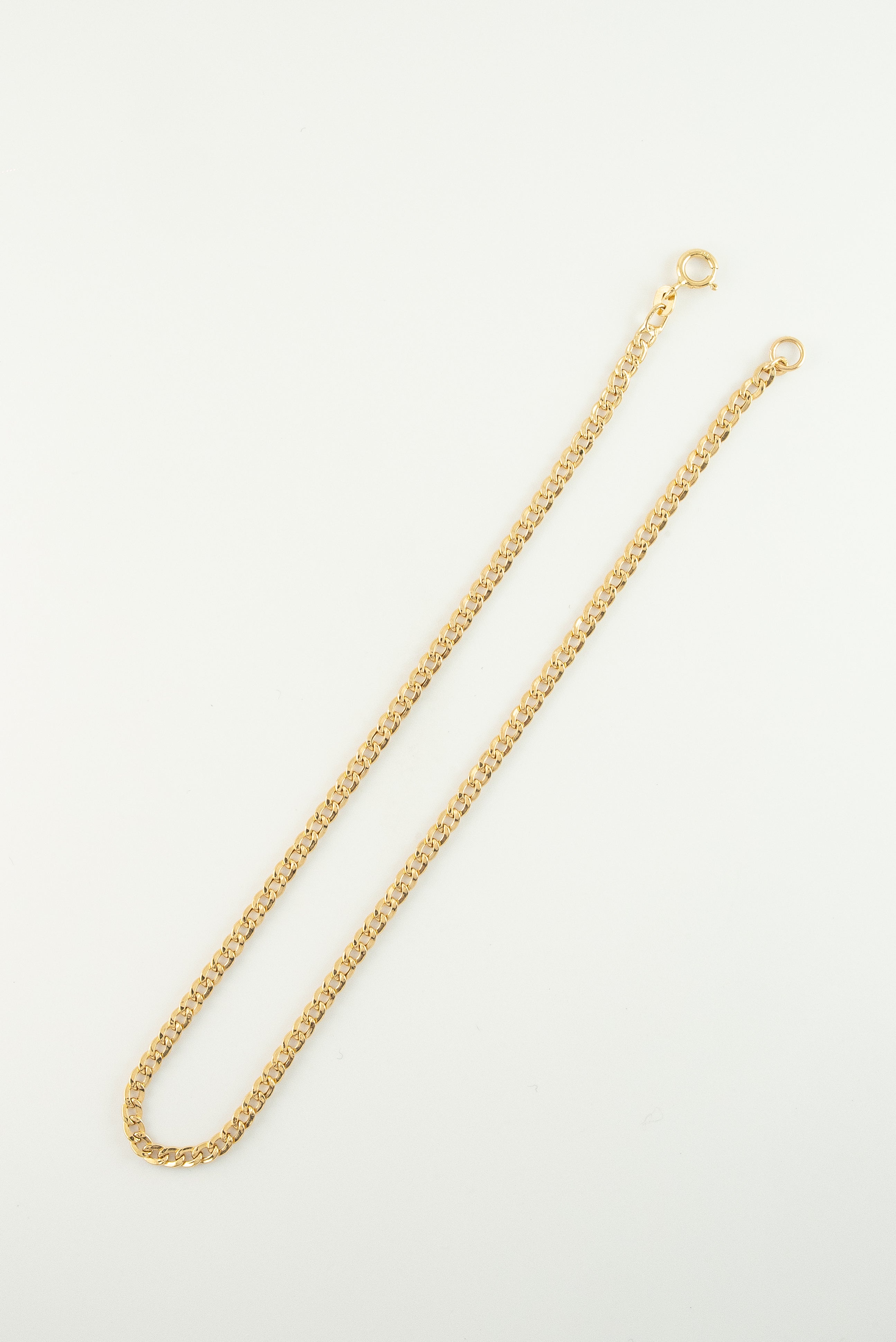 Pulsera Cubana Oro Amarillo 18k / ITA02 / M: 19 cms x 3 mm / P: 1 gr