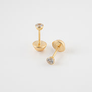 Topos Bisel Circon Blanco Oro Amarillo 18k / NA15 / 3 mm x 3mm / P: 0,5 gr
