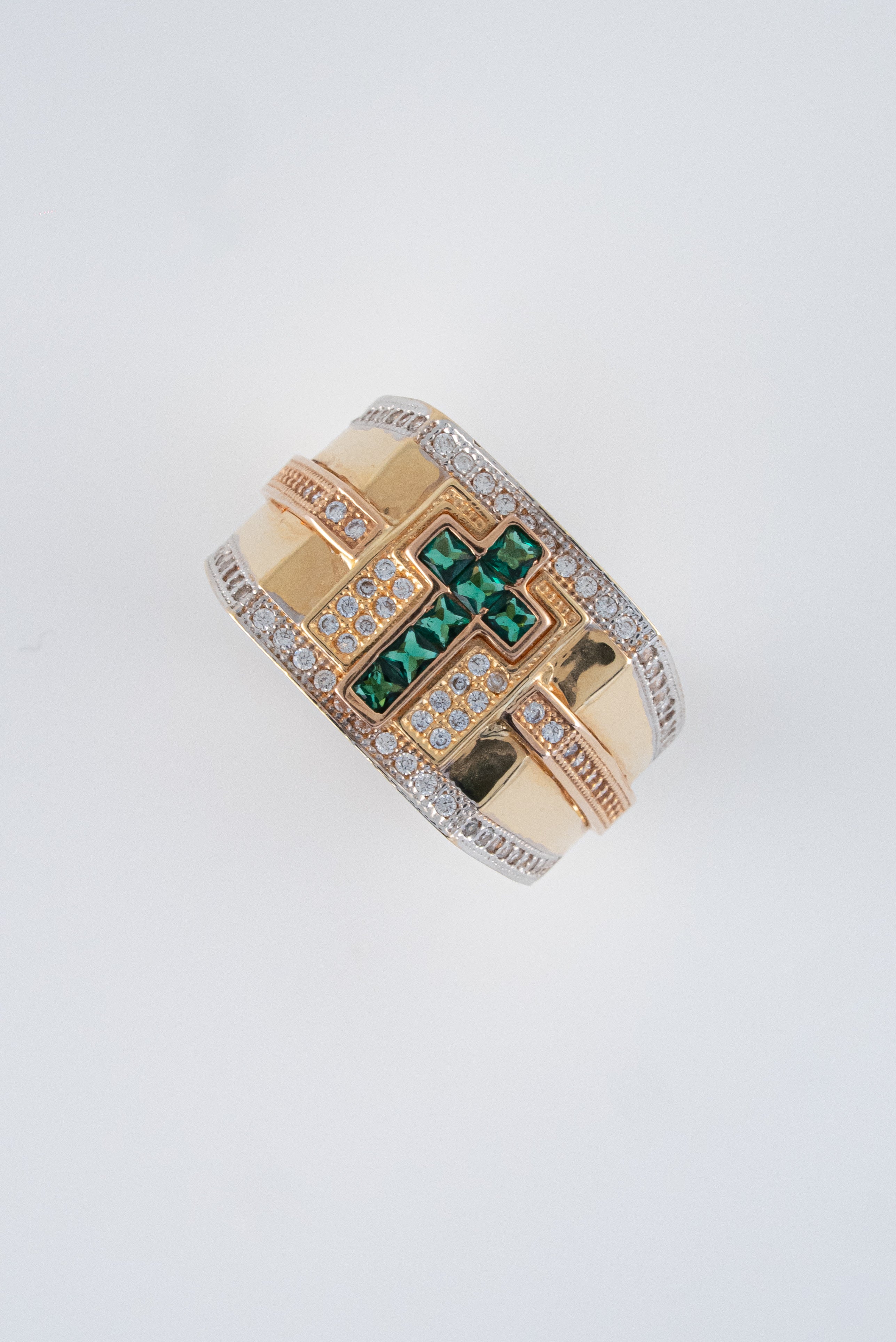 Anillo Oro Amarillo 18k Circones /NA54/ T: 8.5 / Peso: 8,8 gr
