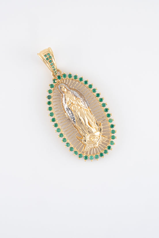 Dije Virgen Guadalupe Circones Verdes 18k oro amarillo/ 6,47 gr - M:4,5 cms x 2,1 cms Nacional