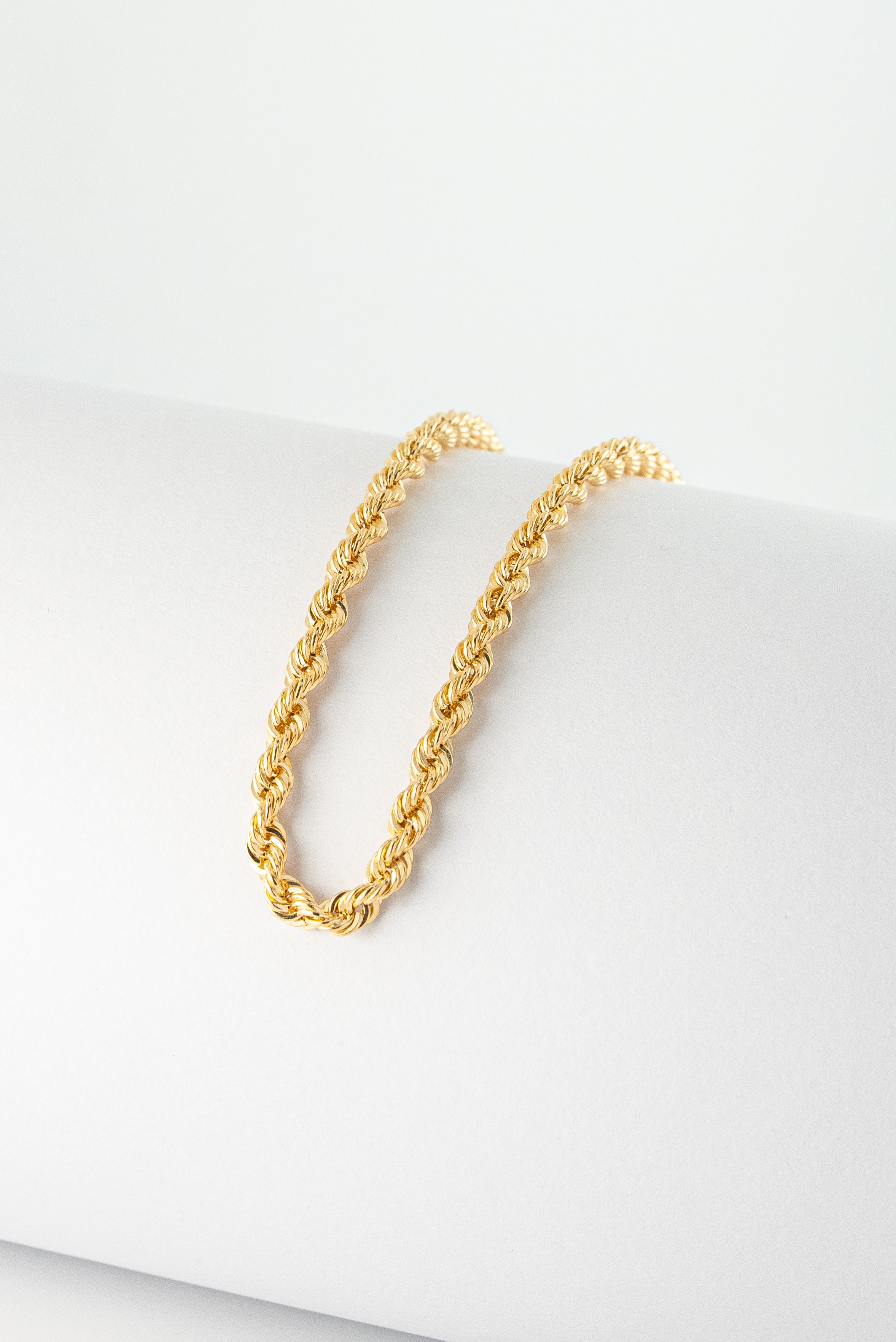 Pulsera Lazo San Francisco Oro Amarillo 18k /ITA65 / M: 19.5 cms x 4 mm / P: 3.6 gr