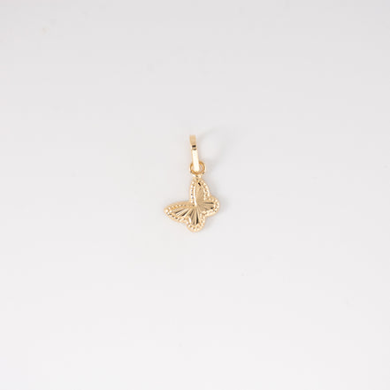 Dije Mariposa Diamantada Oro Amarillo 18k / NA102 / M: 1.5 cms x 1 cm / P: 0.4 gr