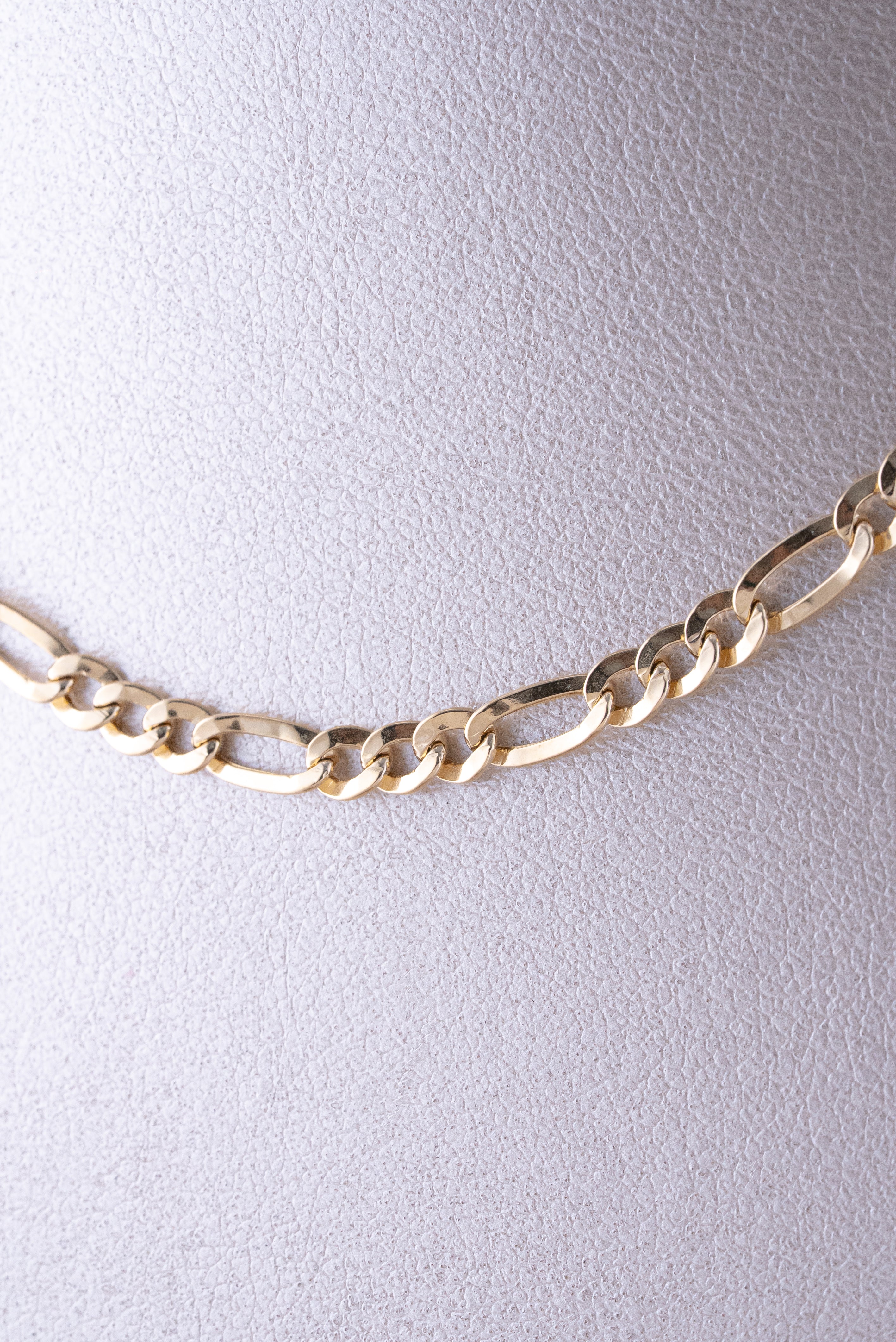 Cadena Cartier Oro Amarillo 18k /ITA12 / 50 cms / P: 5,6 gr