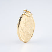 Dije Virgen Milagorsa Lisa Oro Amarilla 18 k /NA102 / M: 3.3 cms x 1,8 cms / P: 2,1 gr