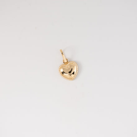 Dije Corazon Liso Oro Amarillo 18k / NA102 / M: 1.5 cms x 1 cm / P: 0.6 gr
