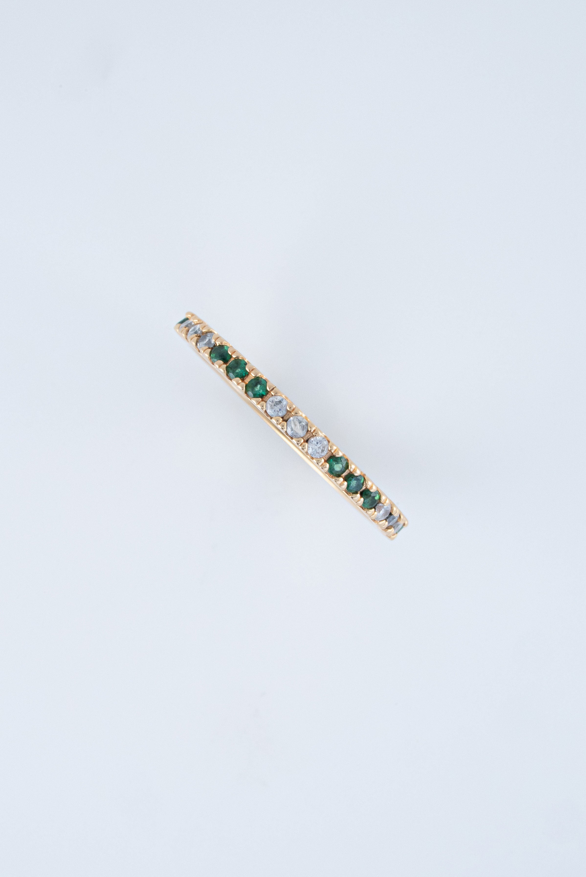Anillo Circones Oro Amarillo 18k / NA49 / T:7 / P: 1.9 gr