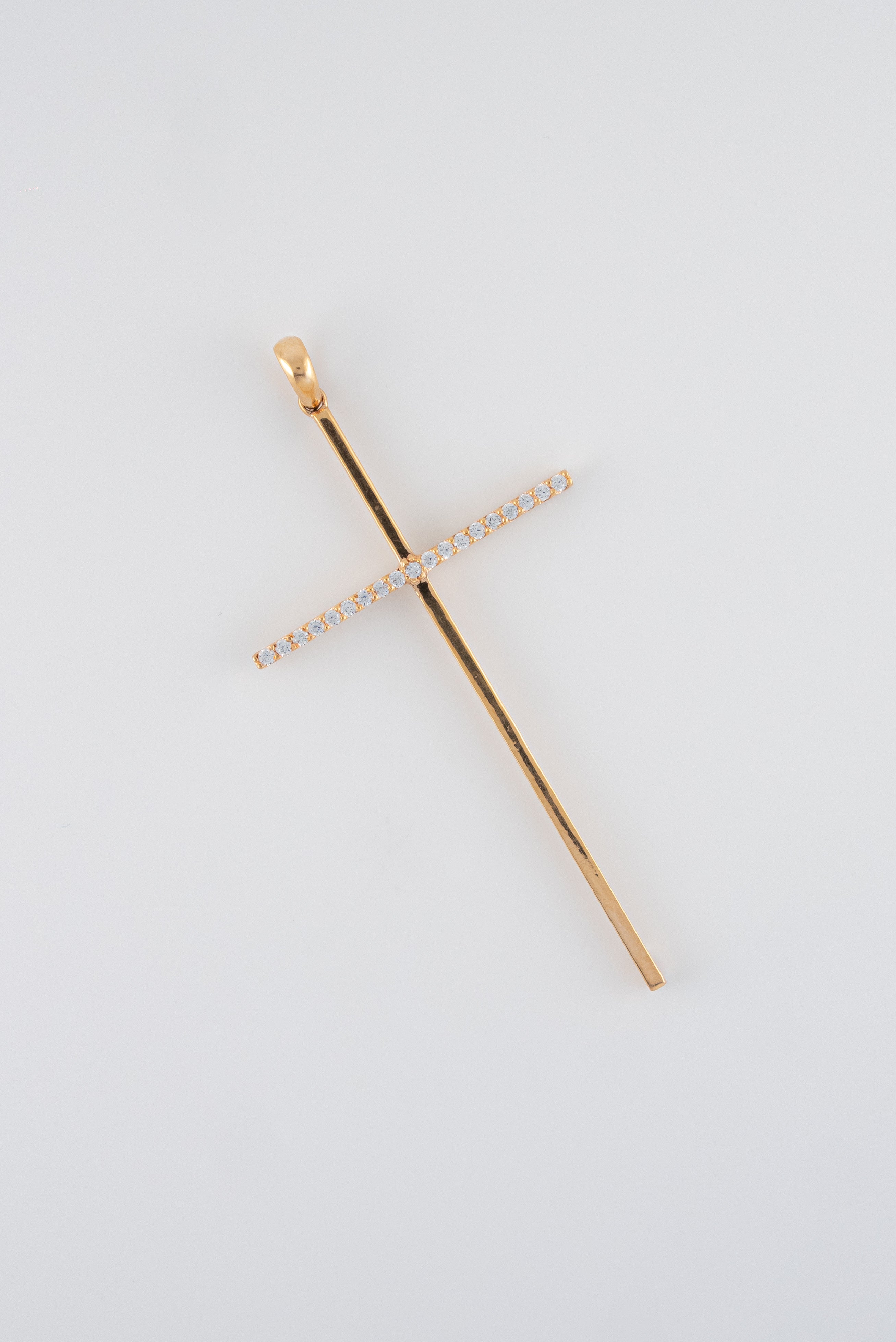 Dije Cruz Circones Blancos Oro Rosado 18k /NA102/ M: 5.5 cms x 2.6 cms / P: 2,5 gr