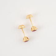 Topos Bisel Circon Fucsia Oro Amarillo 18k / NA158 / M: 5mm - P: 0,7 gr