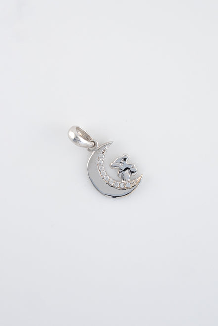 Dije Luna Circones Oro Blanco 18k / NA102 / M: 1,8 gr x 1 cms / P: 0,8 gr