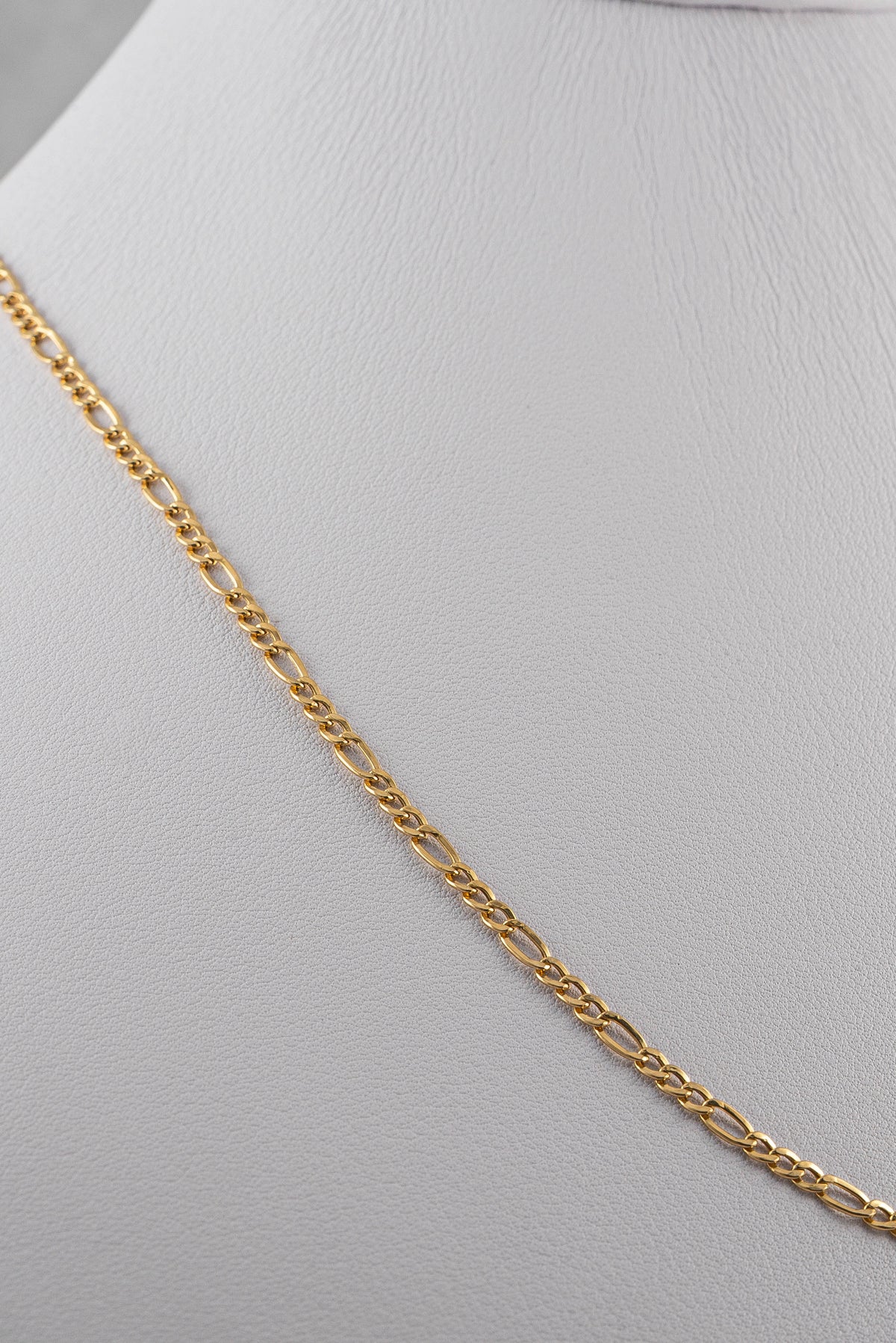 Cadena Figaro Oro Amarillo 18k / ITA11 / M: 3 mm / P: 2,2 gr