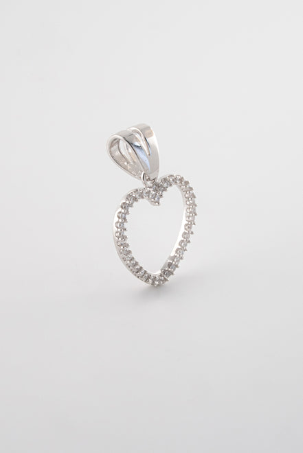 Dije Corazon Silueta Circones Oro Blanco 18k / NA102 / M: 2,3 cms x 1,5 cms / P: 1,4 gr
