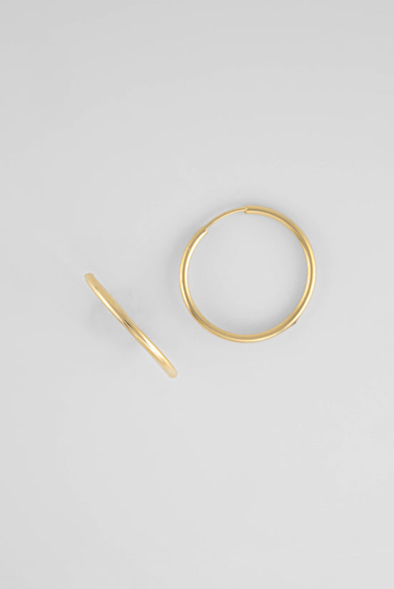 Candongas Aguja Oro Amarillo 18k / NA08 / M: 1,4 cms / P: 0.55 gr
