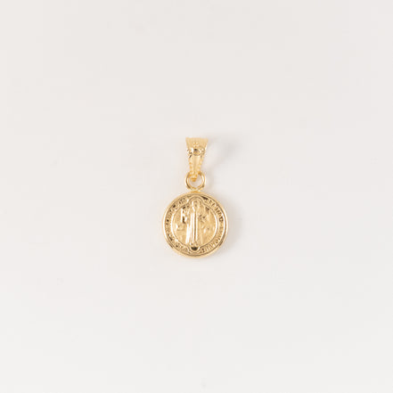 Dije San Benito Oro Amarillo 18k / NA102 / M: 1.5 cms x 0.8 mm / P: 0.4 gr