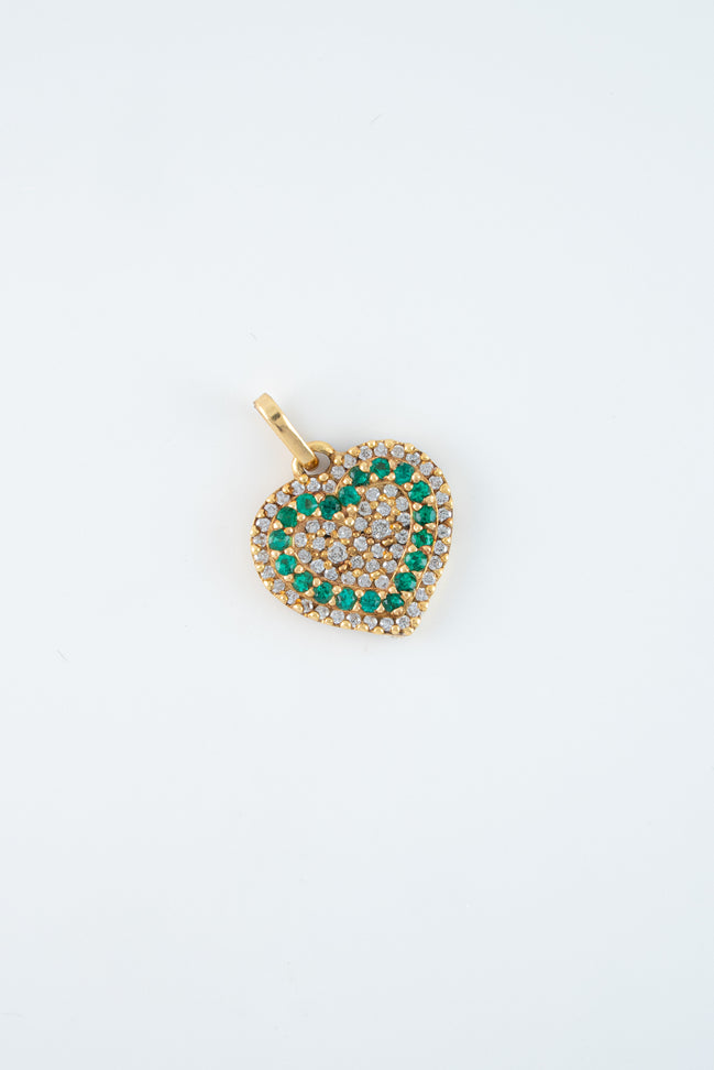 Dije Corazon Esmeraldas y Diamantes Oro Amarillo 18k /DED07 / M: 2 cms x 1,5 cms