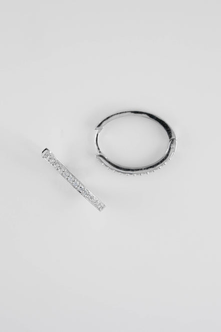 Candongas Ovalada Circones Oro Blanco 18k / NA08 / M: 1.3 cms / P: 1.8 gr