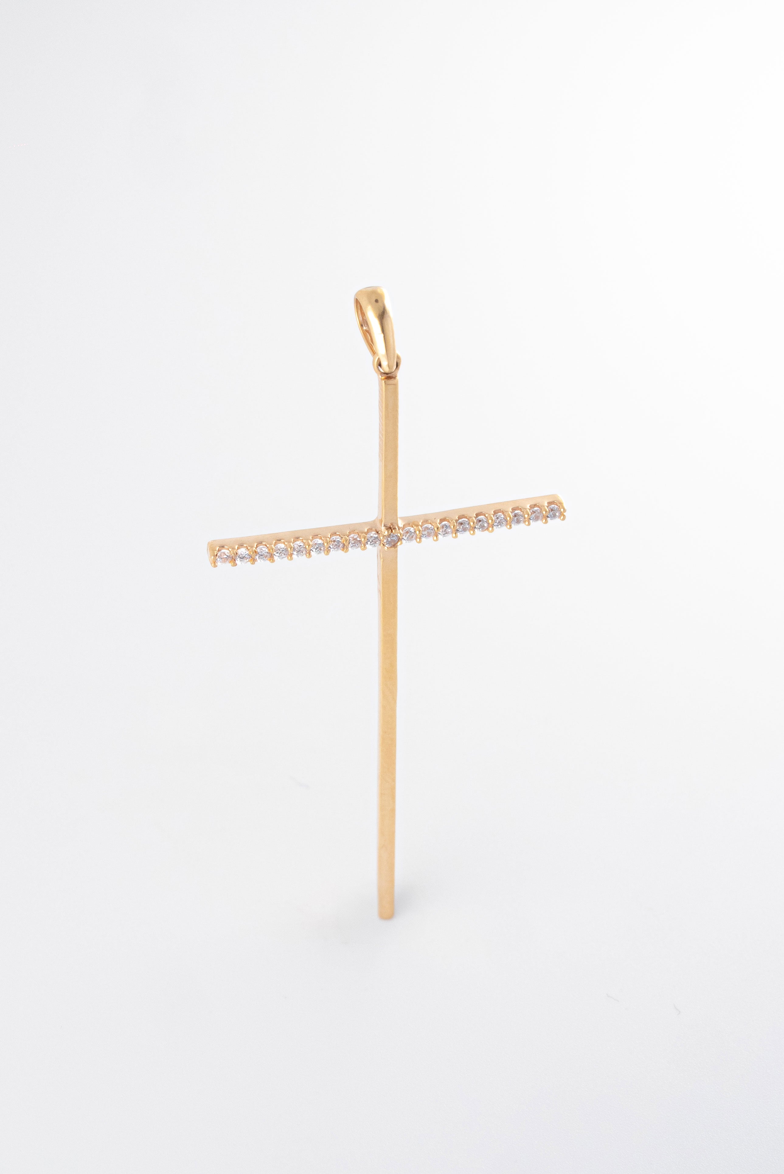Dije Cruz Circones Blancos Oro Rosado 18k /NA102/ M: 5.5 cms x 2.6 cms / P: 2,5 gr
