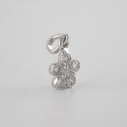 Dije Flor Diamantes Oro Blanco 18k / DD25 / M: 1,5 cms x 1,8 cms