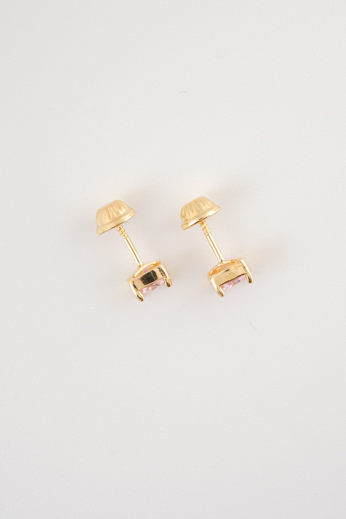Topos Circon Rosado Oro Amarillo 18k / NA16 / M: 5 mm x 5 mm / P: 1,1 gr