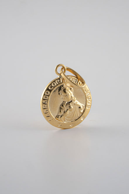 Dije Sagrado Corazon Liso Oro Amarillo 18k / NA102 / M: 1,2 cms / P: 0,8 gr