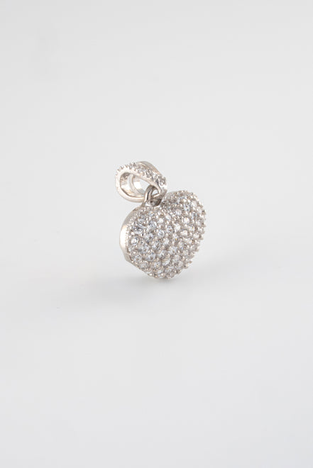 Dije Corazon Circones Oro Blanco 18k /NA102 / M: 1,6 cms x 1,4 cms / P: 2gr