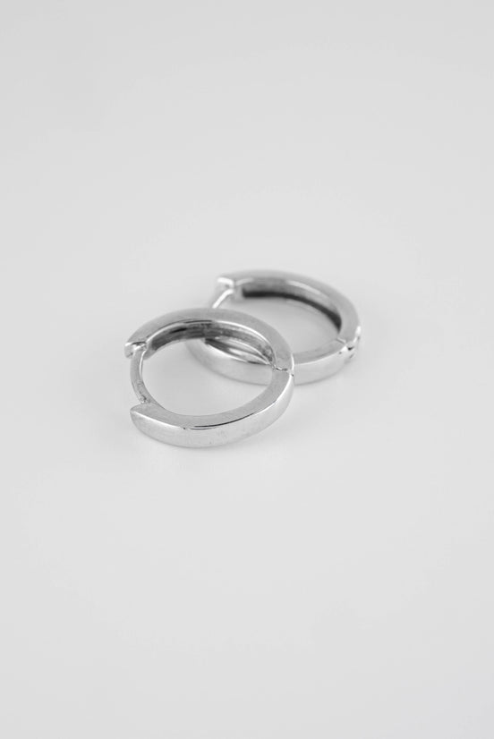 Candongas Lisas Oro Blanco 18k / NA08 / M: 1 cms / P: 1,38 gr