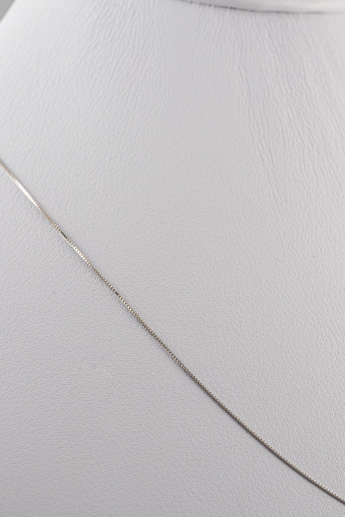 Cadena veneciana Oro Blanco 18k / ITA91 / M: 1 mm / P: 1,3 gr