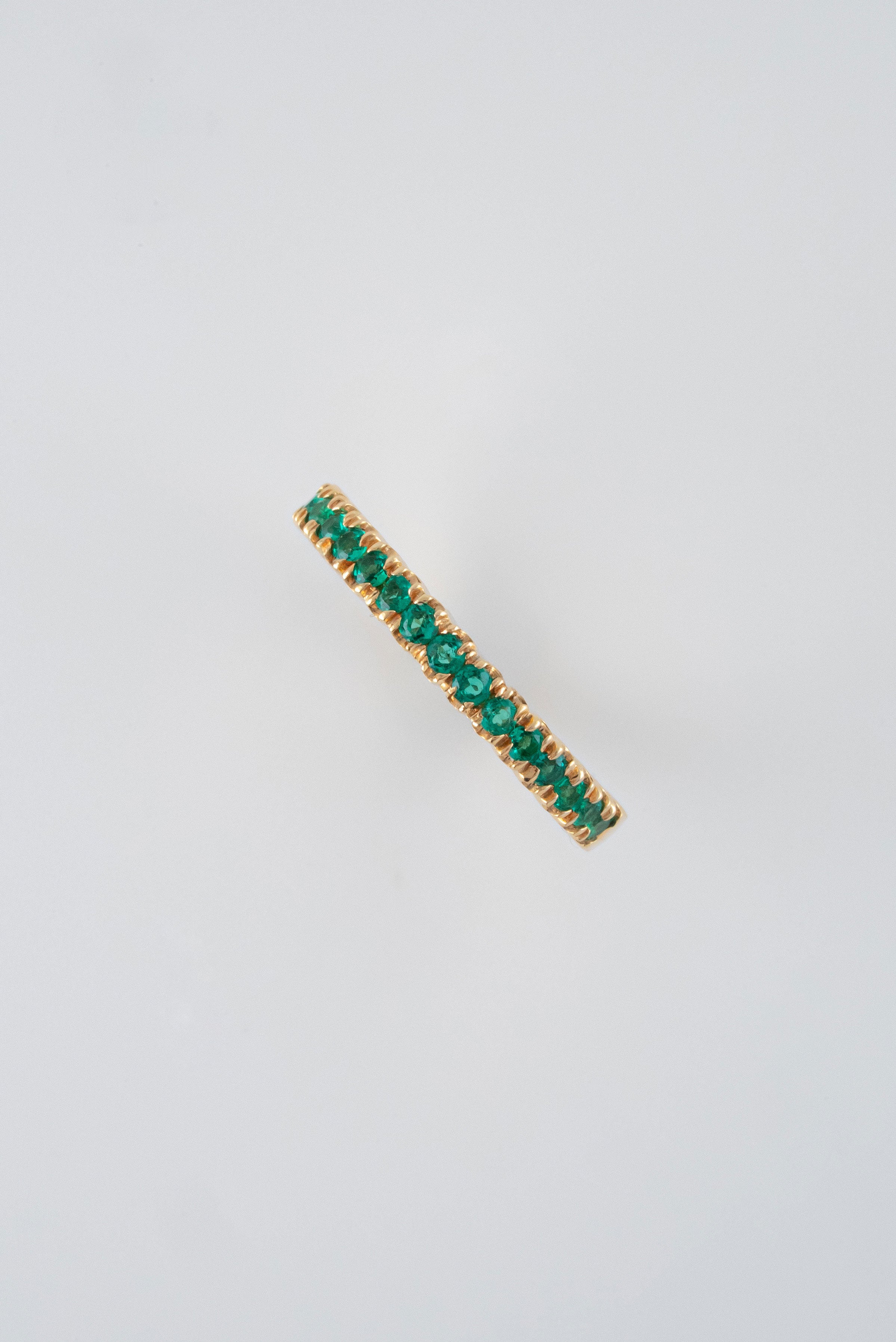 Anillo Esmeraldas Oro Amarillo 18k /AE58/ E:0,30 quilates / T: 6.5