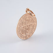 Dije San Benito Oro Rosado 18k /NA102/ M: 1,8 cms / P: 3 gr