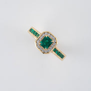 Anillo Esmeralda  y Diamanres Oro Amarillo 18k / AED29 / T: 6.5 /  E: 0,20 quilates - D:0.08 quilates