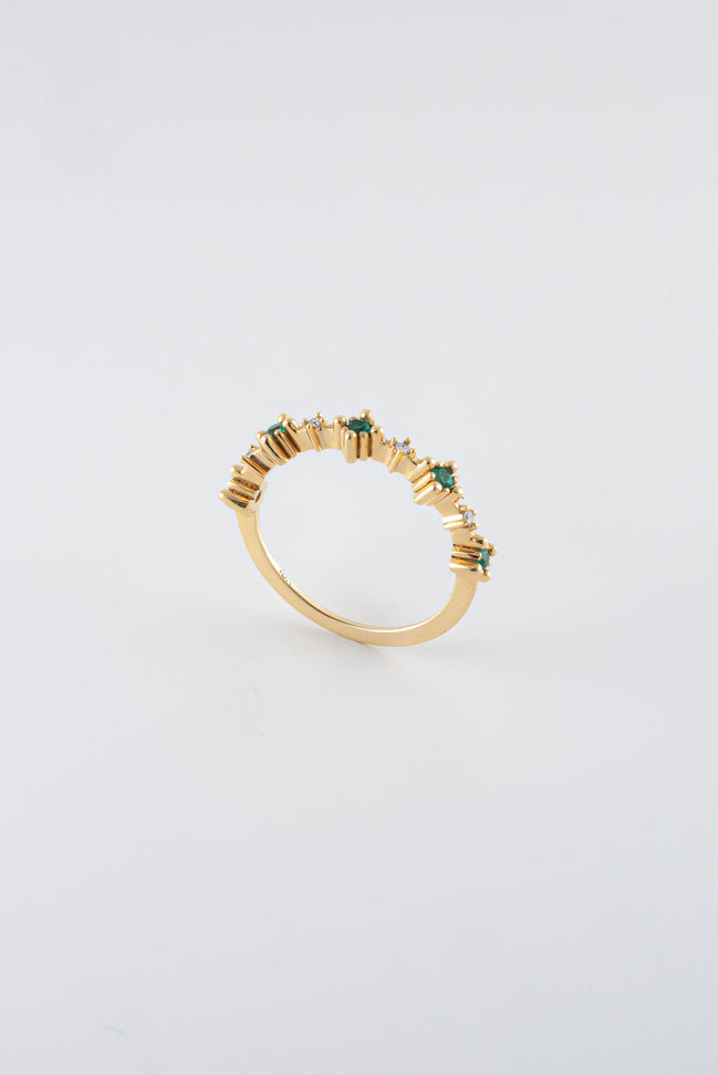 Anillo Esmeraldas y Diamantes 18k oro amarillo / Talla 6 - E: 0,13 QTS - D:0,04 QTS Nacional