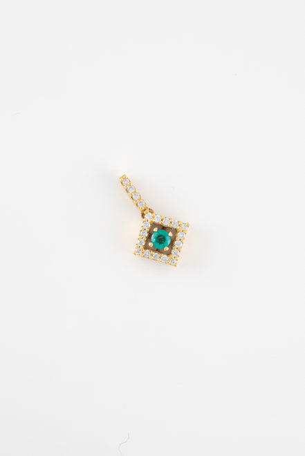 Dije Rombo Esmeraldas y Diamantes Oro Amarillo 18 k /DED19/ M: 1,5 cms x 1,8 cms