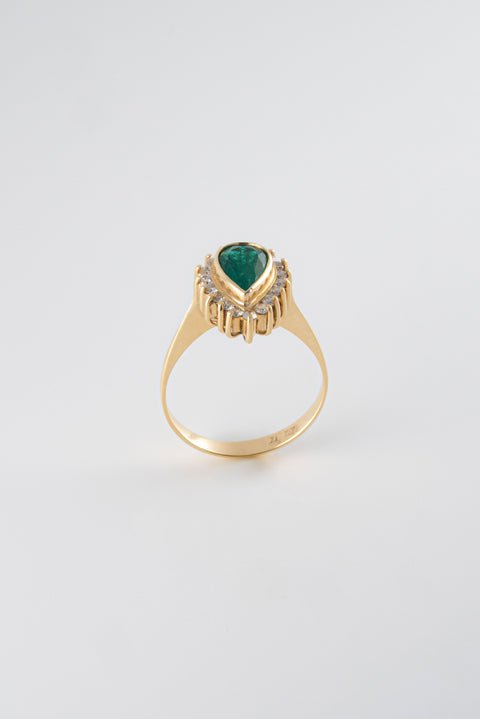 Anillo Viana Esmeraldas y Diamantes 18 k oro amarillo / Talla 7 E: 1,06 QTS - D: 0,30 QTS Nacional