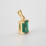 Dije Esmeralda Rectangular Oro Amarillo 18k / DE73 / M: 4 mm x 6 mm