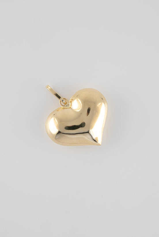 Dije Corazon Liso Oro Amarillo 18k / NA102/ M: 2,3 cms x 2 cms / P: 1,4 gr