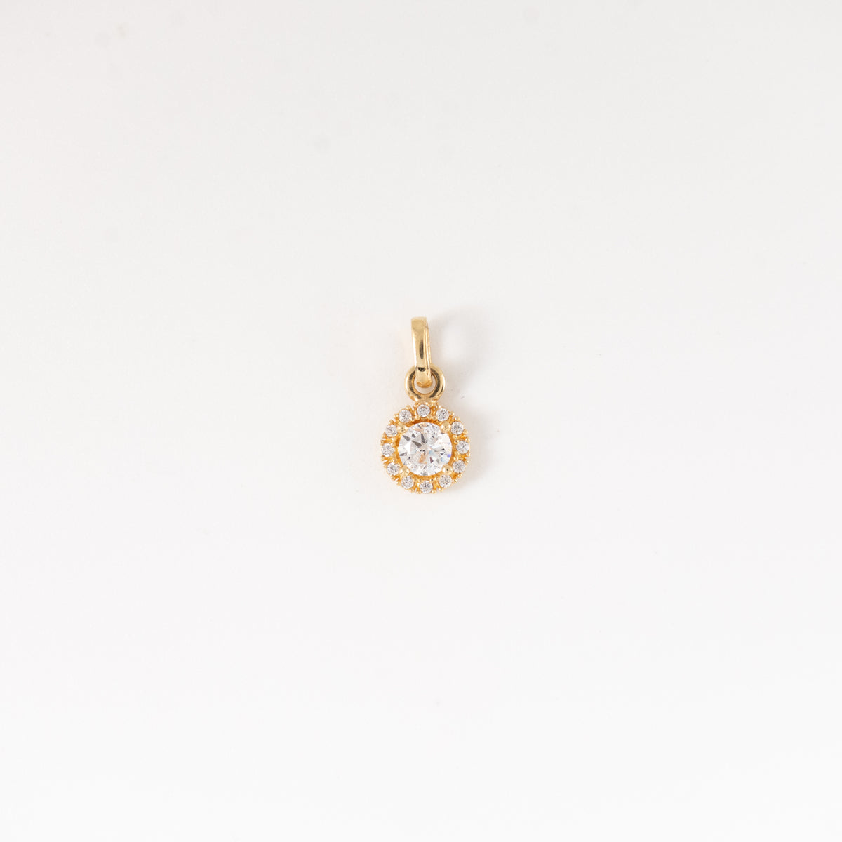 Dije Circones Oro Amarillo 18k / NA102 / M:1.4 cms x 0.7 mm / P: 0.6 gr
