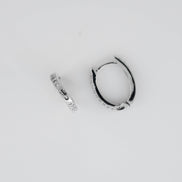 Candongas Ovalada Circones Oro Blanco 18k / NA08 / M: 1 cms / P: 1.3 gr