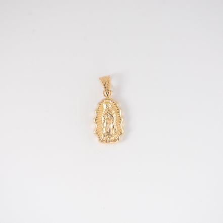 Dije Virgen Guadalupe Oro Amarillo 18k / NA102 / M: 2.5 cms x 1.5 cms / P: 1 gr