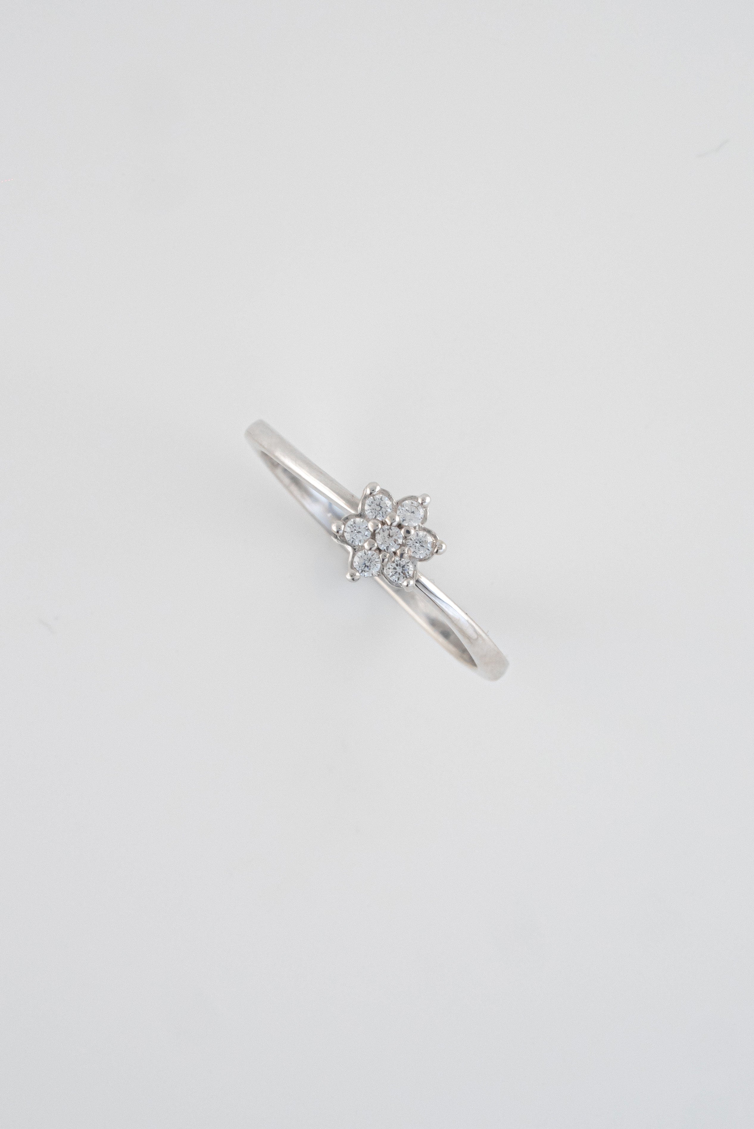 Anillo Compromiso Oro Blanco 18k Circones / NA66 / T:7 / P: 2 gr